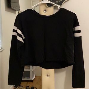 Forever 21 black and white crop top
